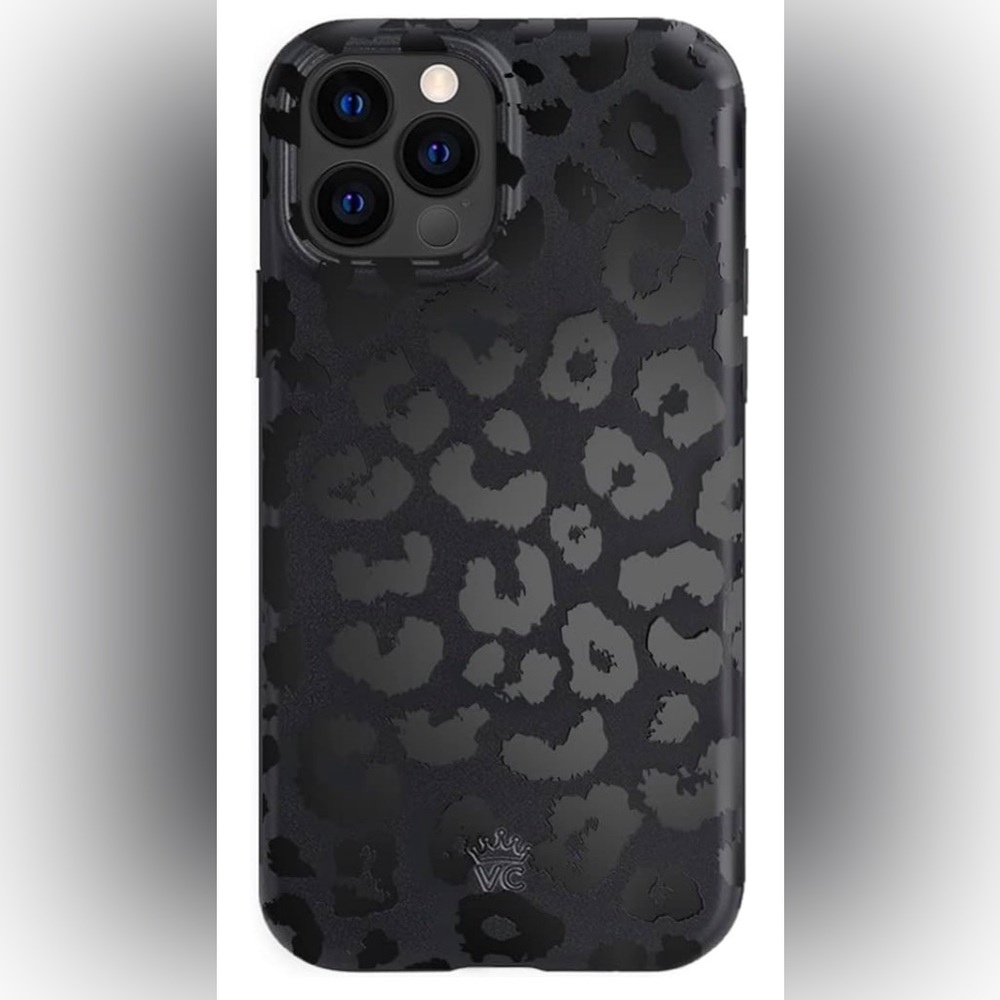 Cute Magnetic Protective Phone Cover (Black Leopard) for IPhone 13